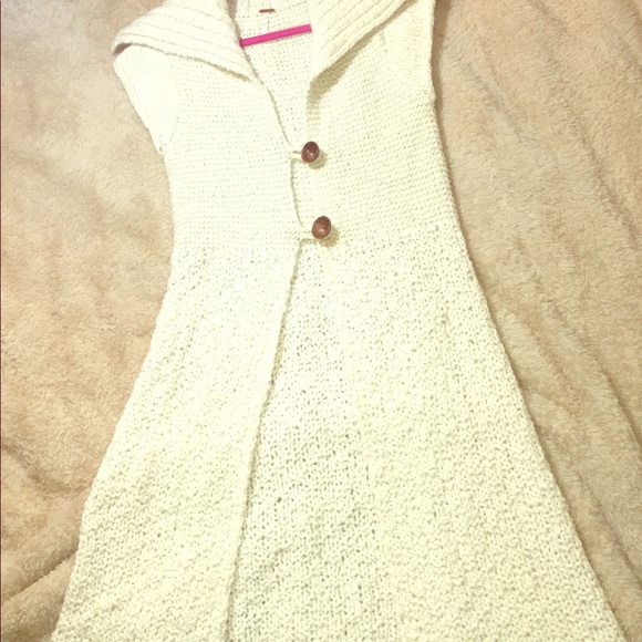 Free People Sweaters - 🎀SALE TODAY 🎀 Free people coverup sweater
